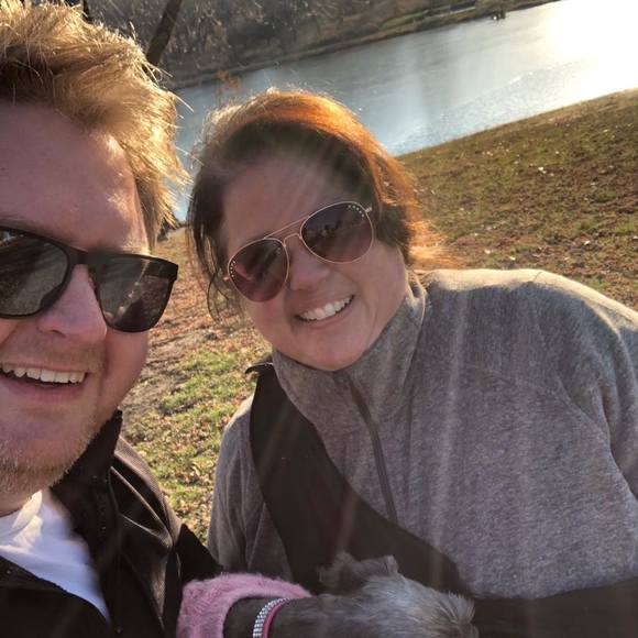 Meet your Posher, Lori - Picture 1 of 1